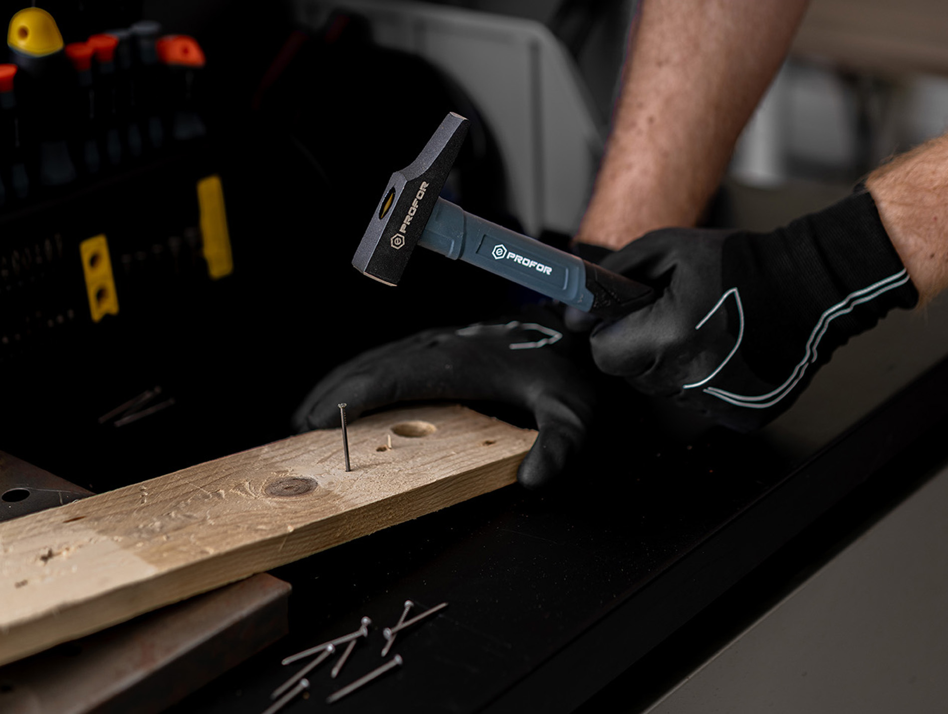 Marteau de menuisier PROFOR 25mm manche bi-matière