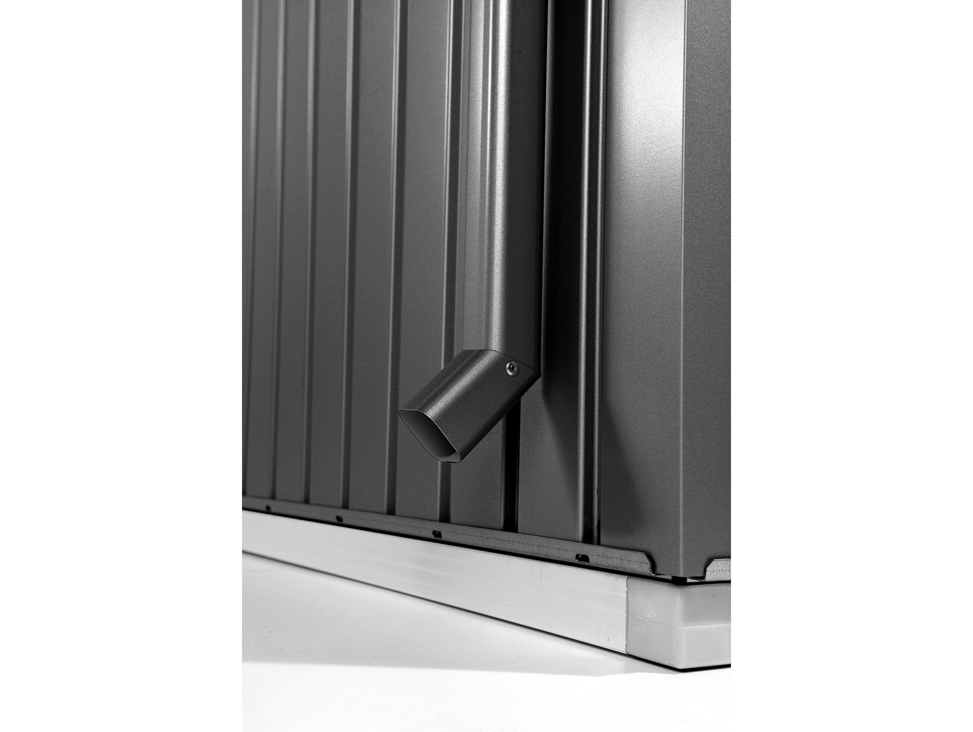 Descente d'eau pluviales BIOHORT pour abri AvantGarde®