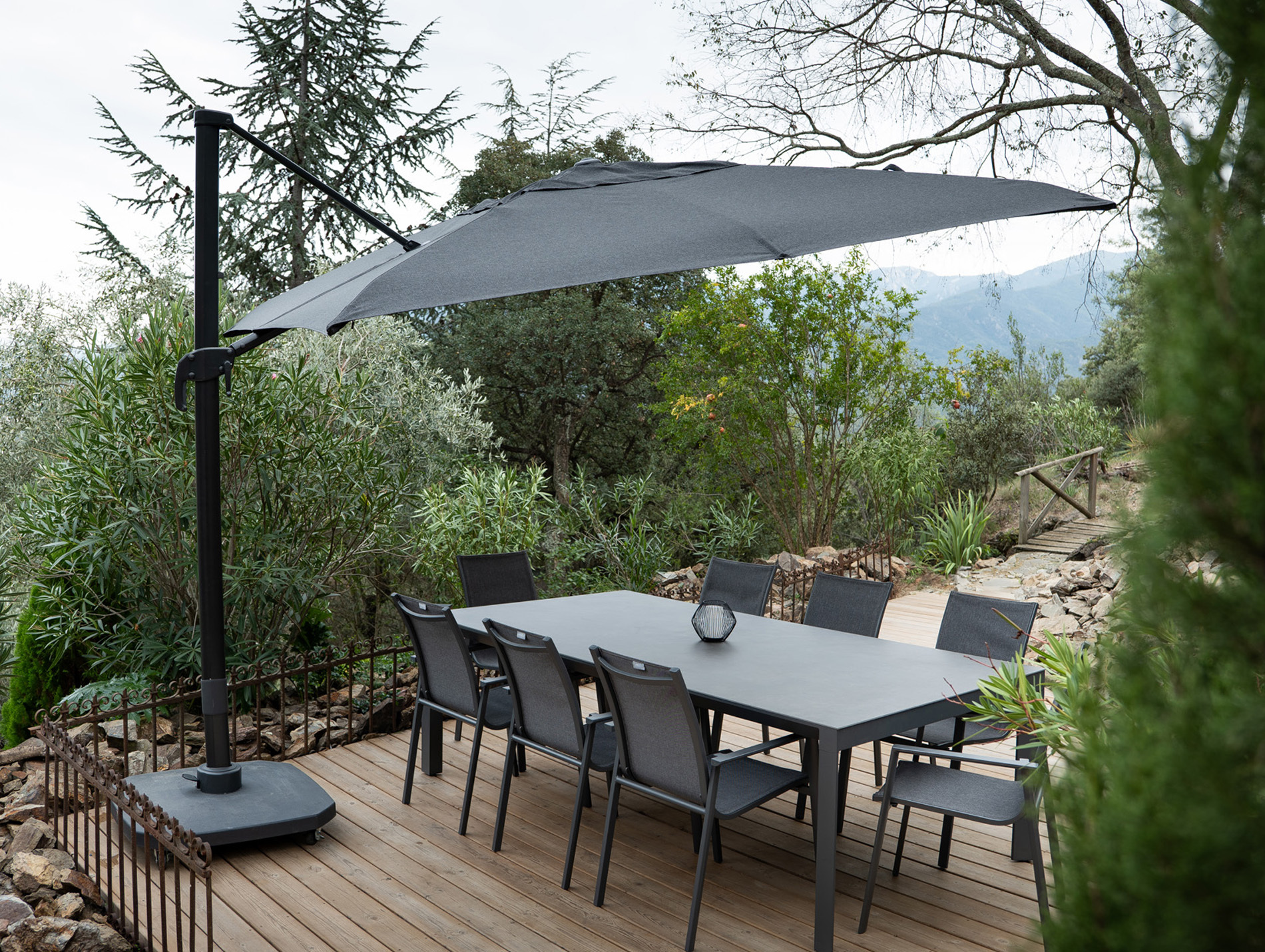 Parasol déporté aluminium MWH 3x3m anthracite inclinable