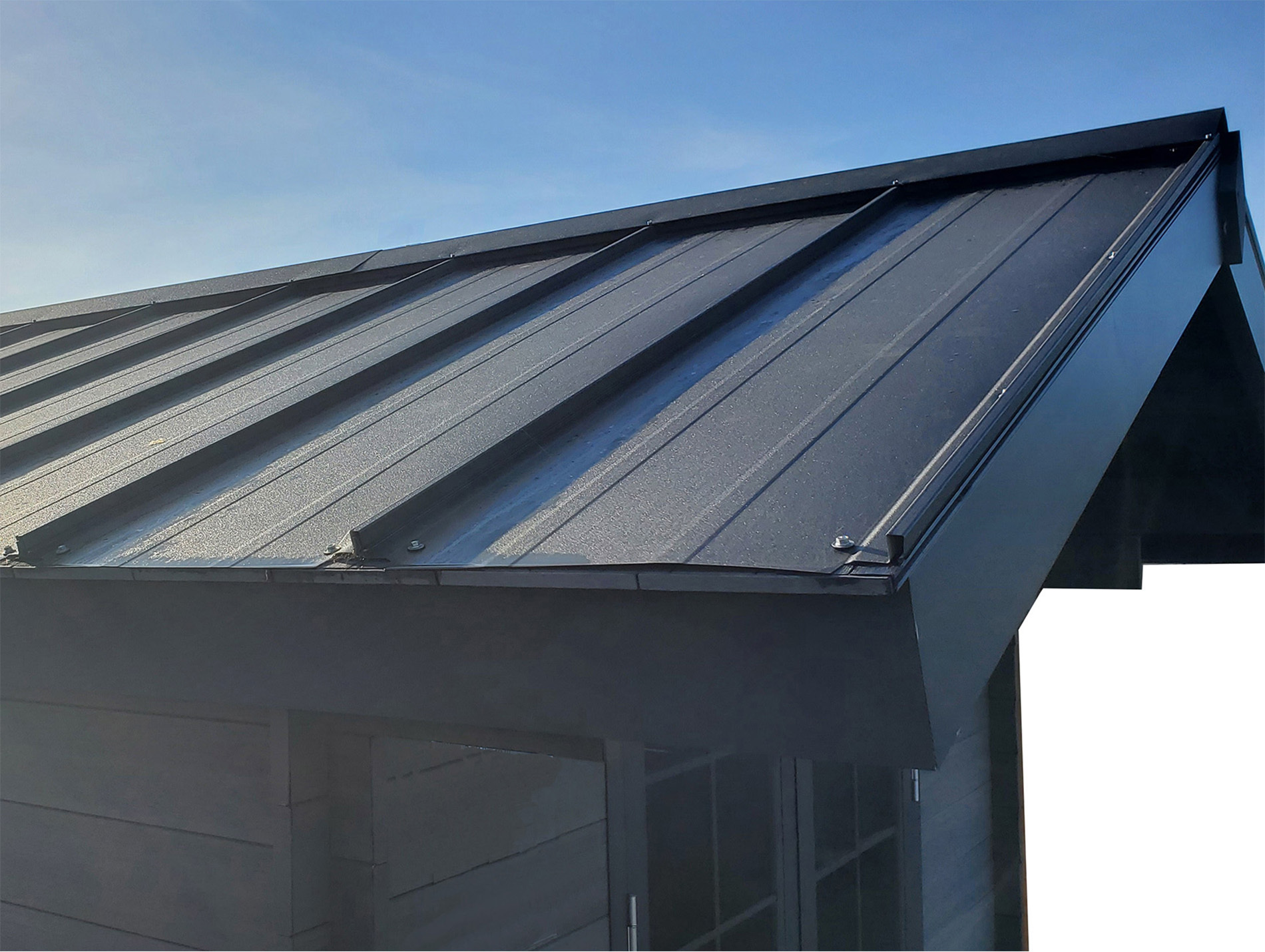 Toiture en bac acier pour abri 13m² GREEN OUTSIDE