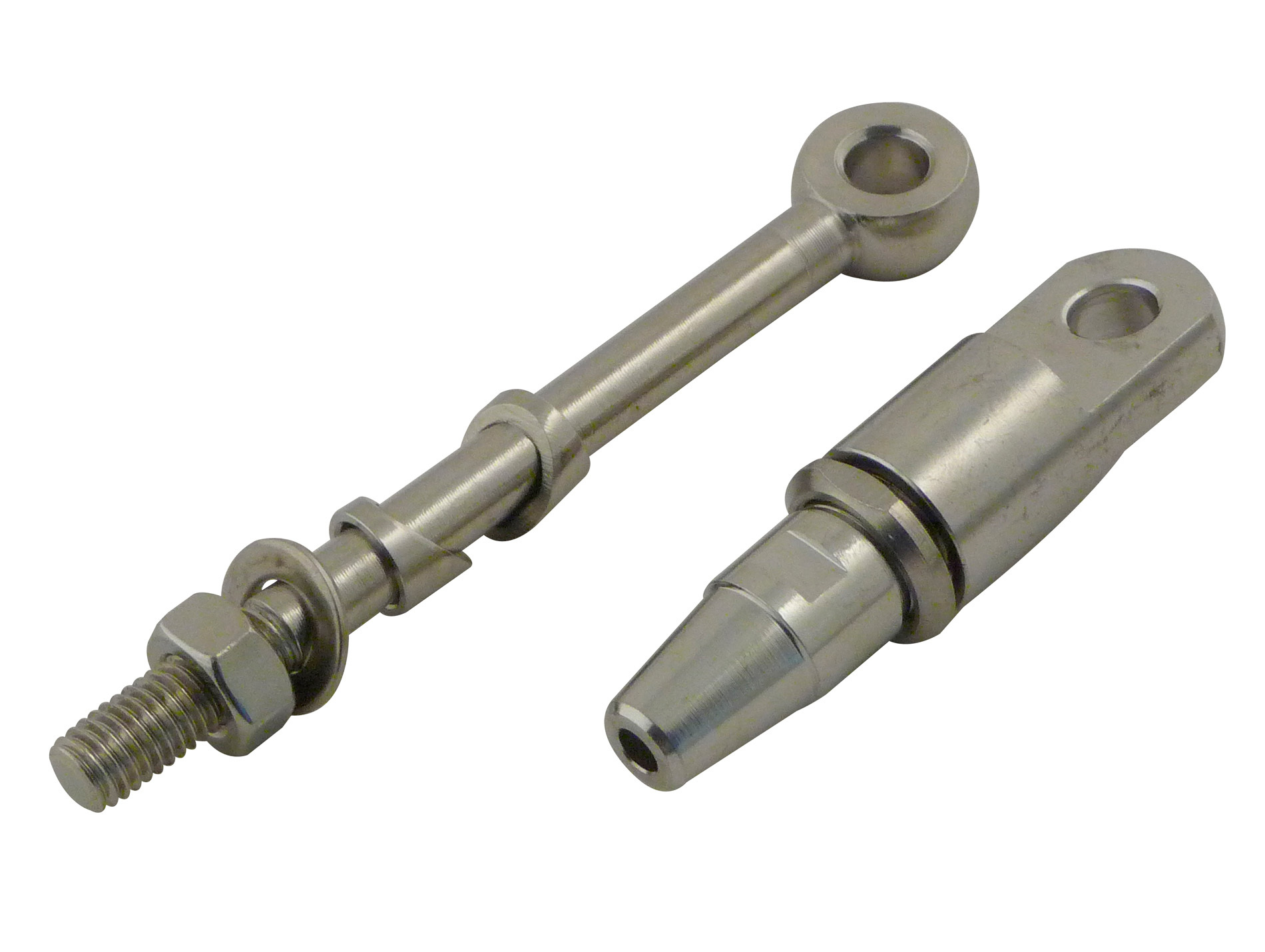 Fixation inox pour câble 4mm sur poteau ø4x60mm