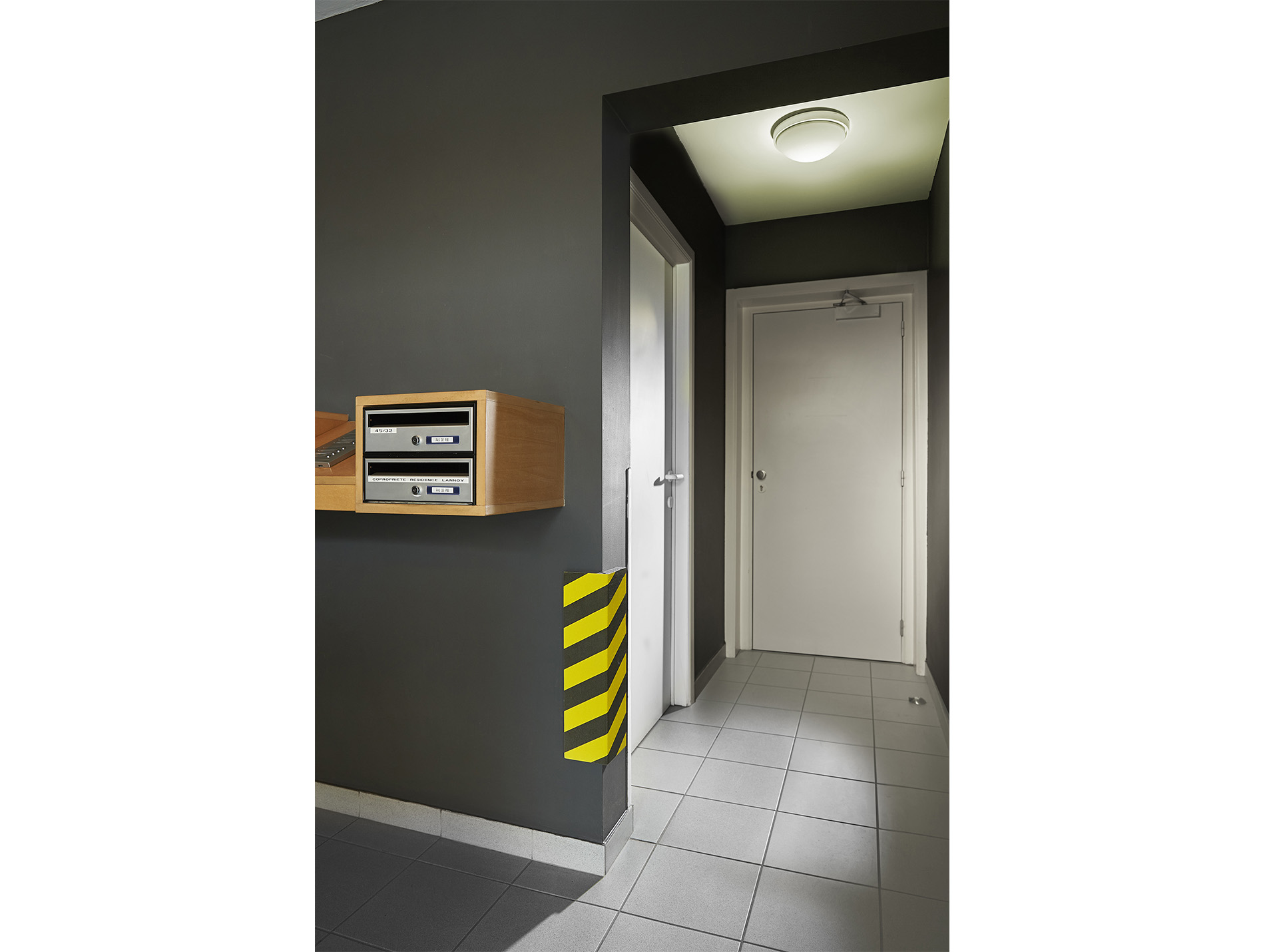 Mousse protection angle MOTTEZ 50cm