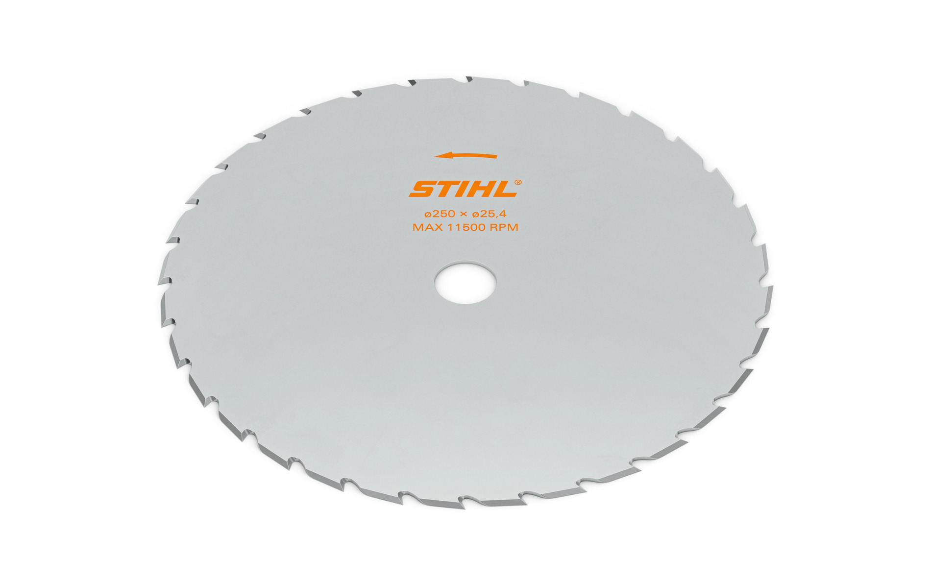 Couteau à herbe STIHL GrassCut 250-32 raccord 20mm