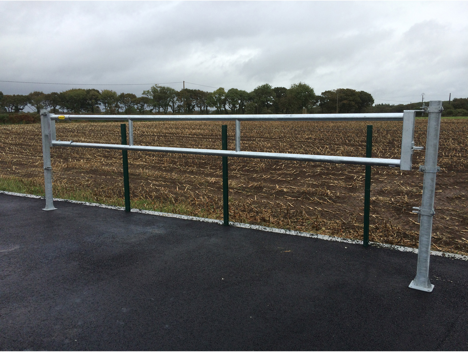 Barrière libre service 2 barres 5,00 m