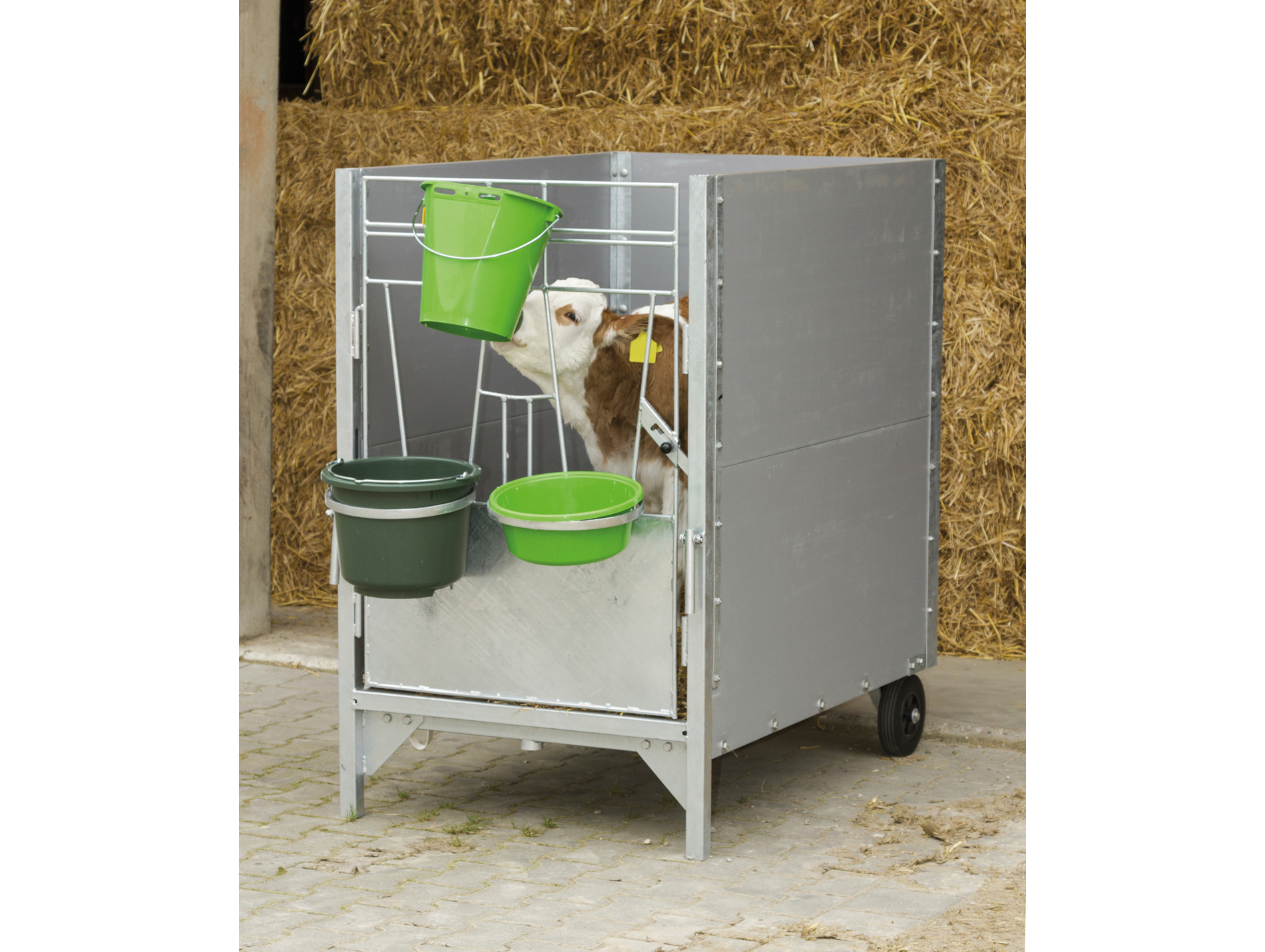 Box veau KERBL petit modele 130x85cm