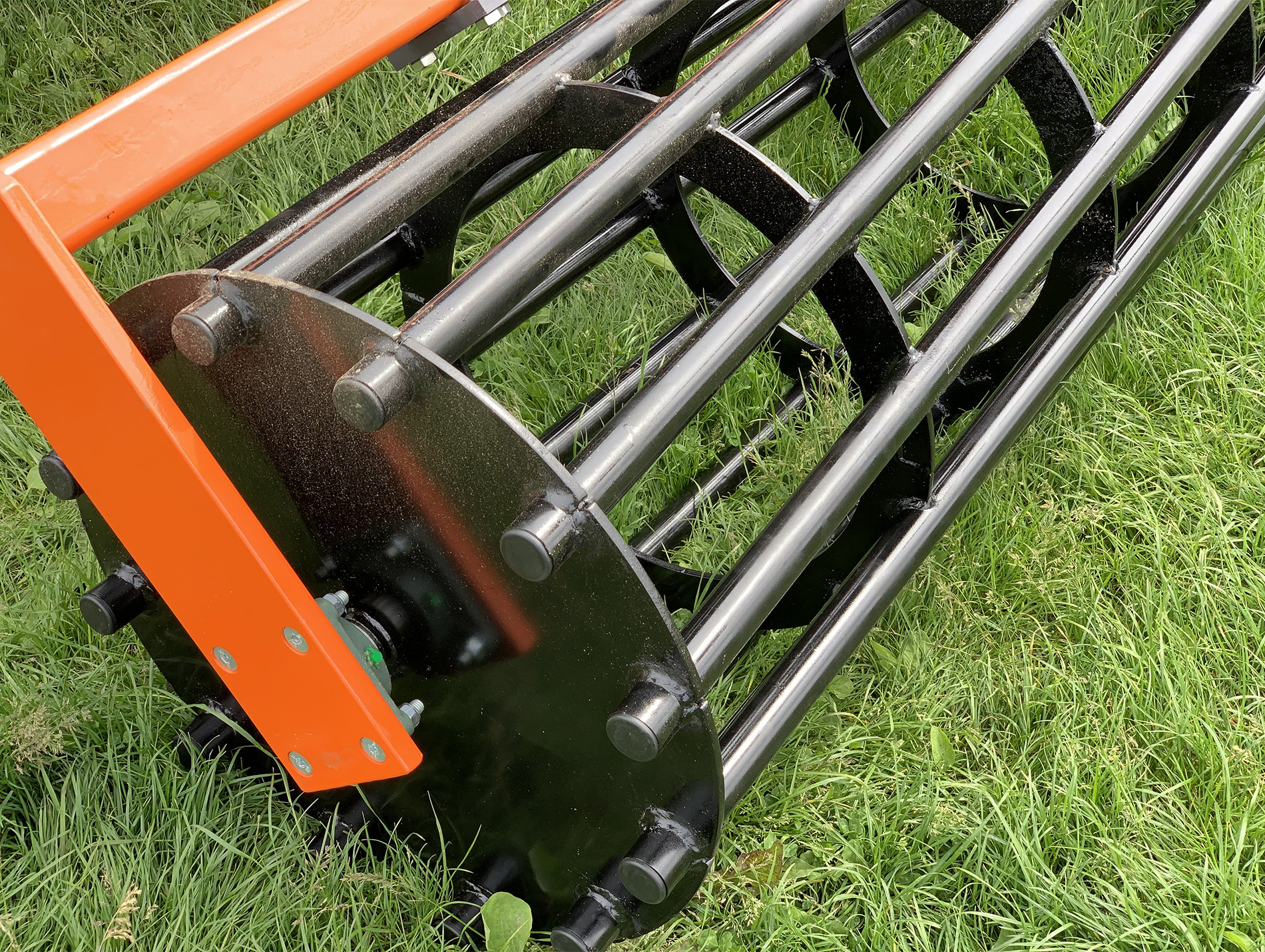 Rouleau barre Ø620mm pour déchaumeur à dents KUS 2,20m