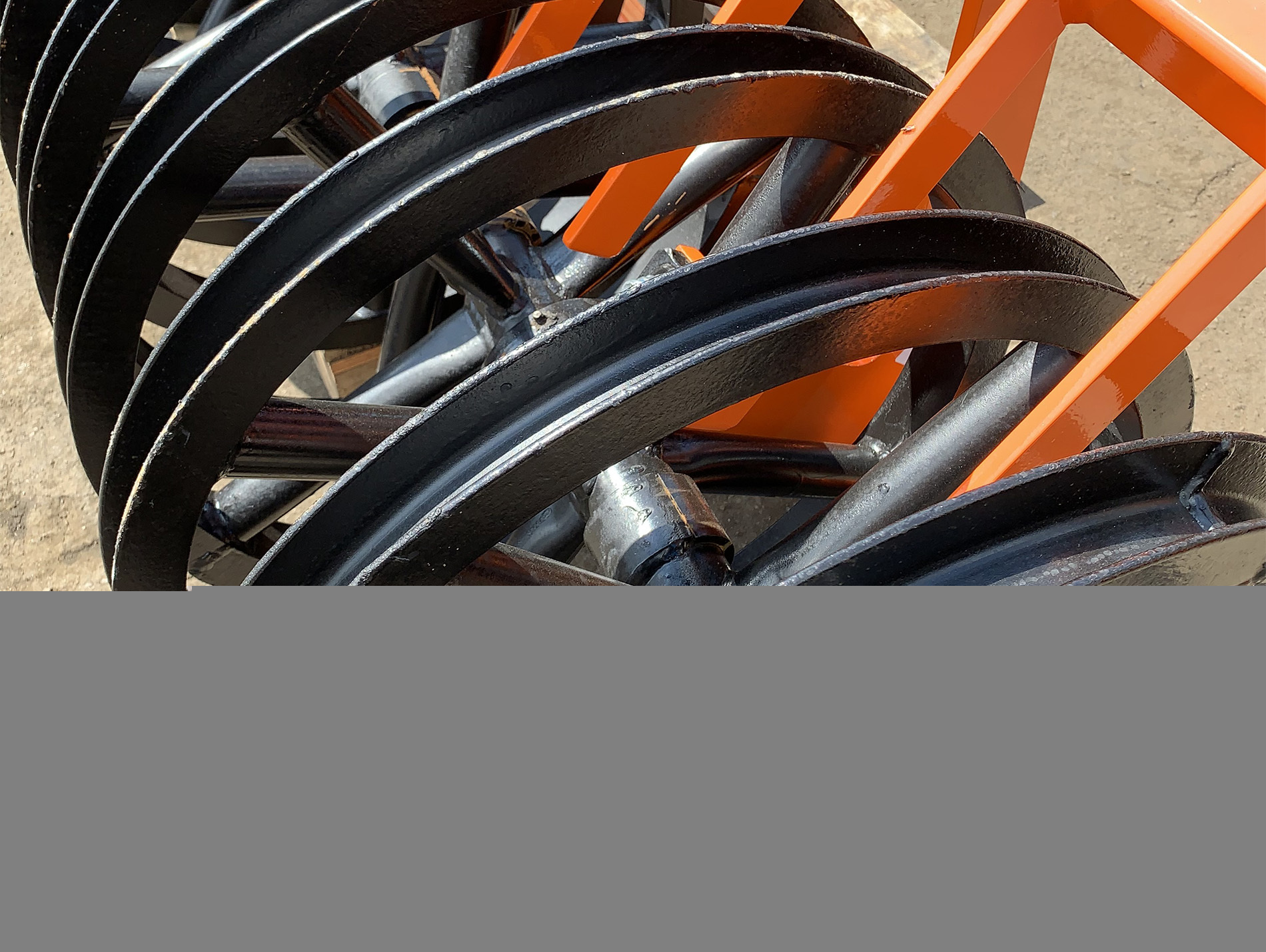 Rouleau C-RING Ø600mm pour déchaumeur à dents KUS 5,60m
