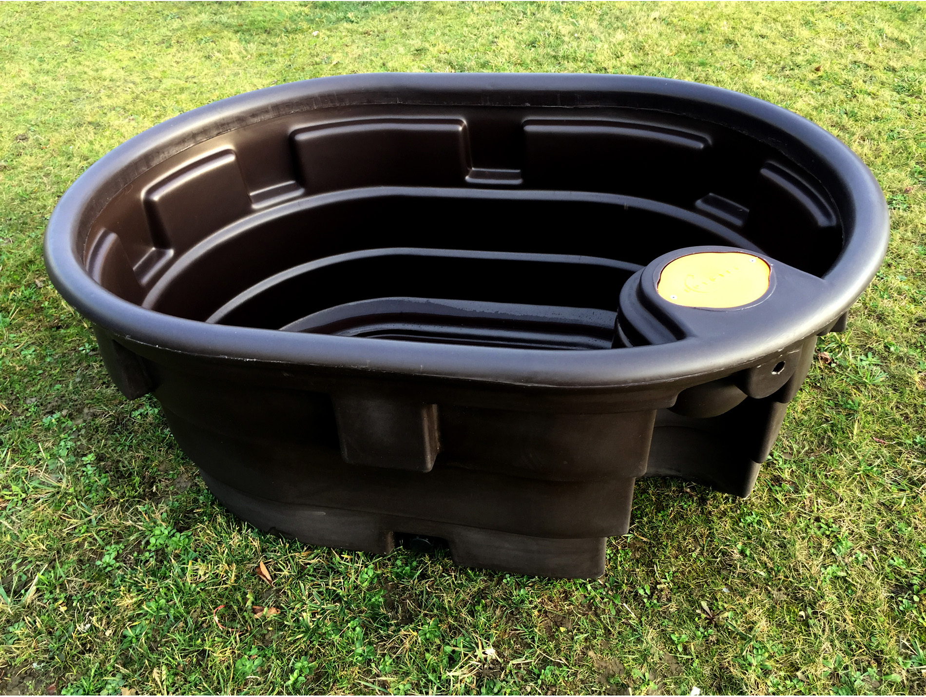 Bac paturage ROTOTEC ovale 550L boitier flotteur marron