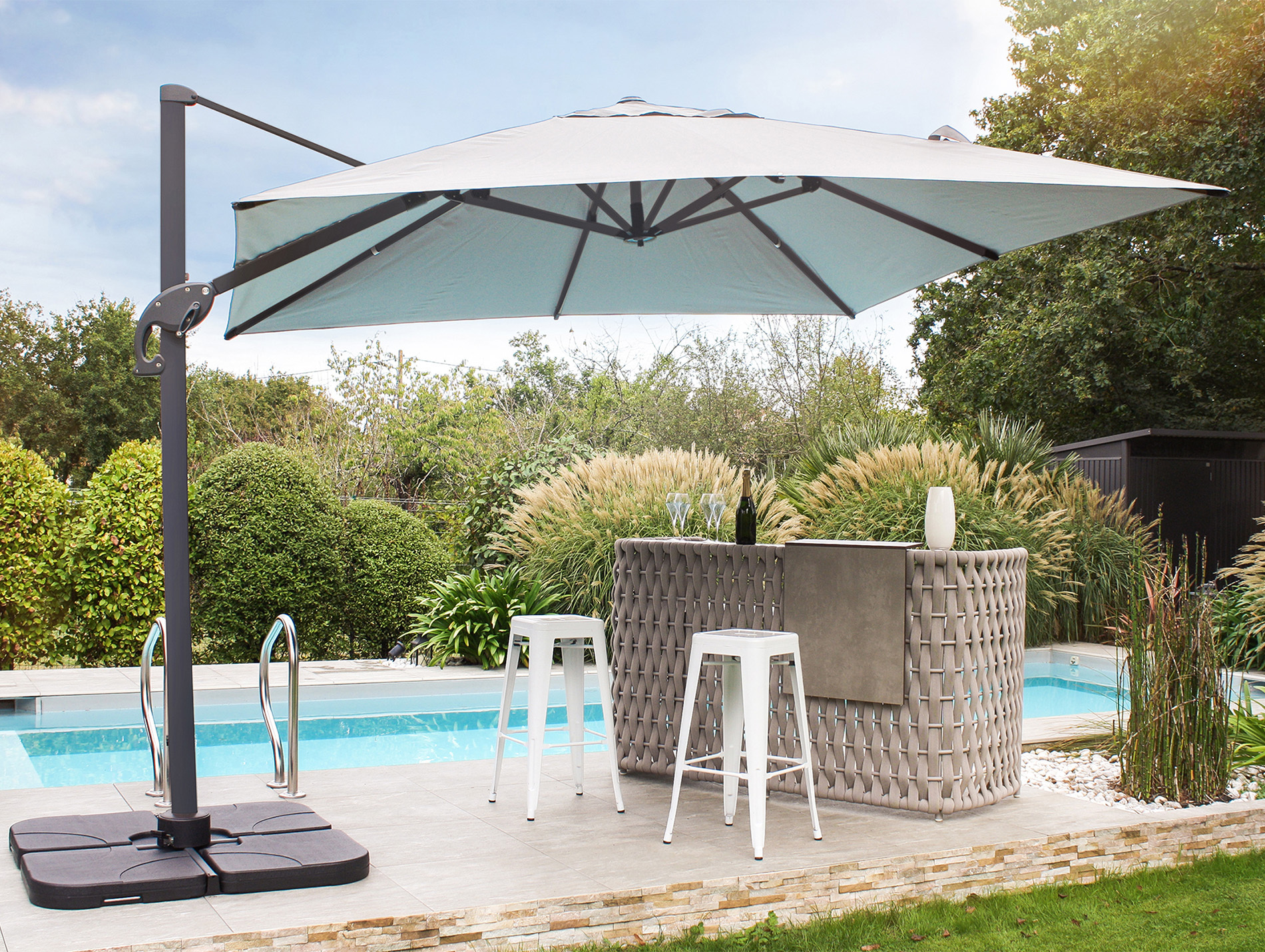 Parasol déporté aluminium DCB GARDEN Sevilla 2,5x2,5m gris