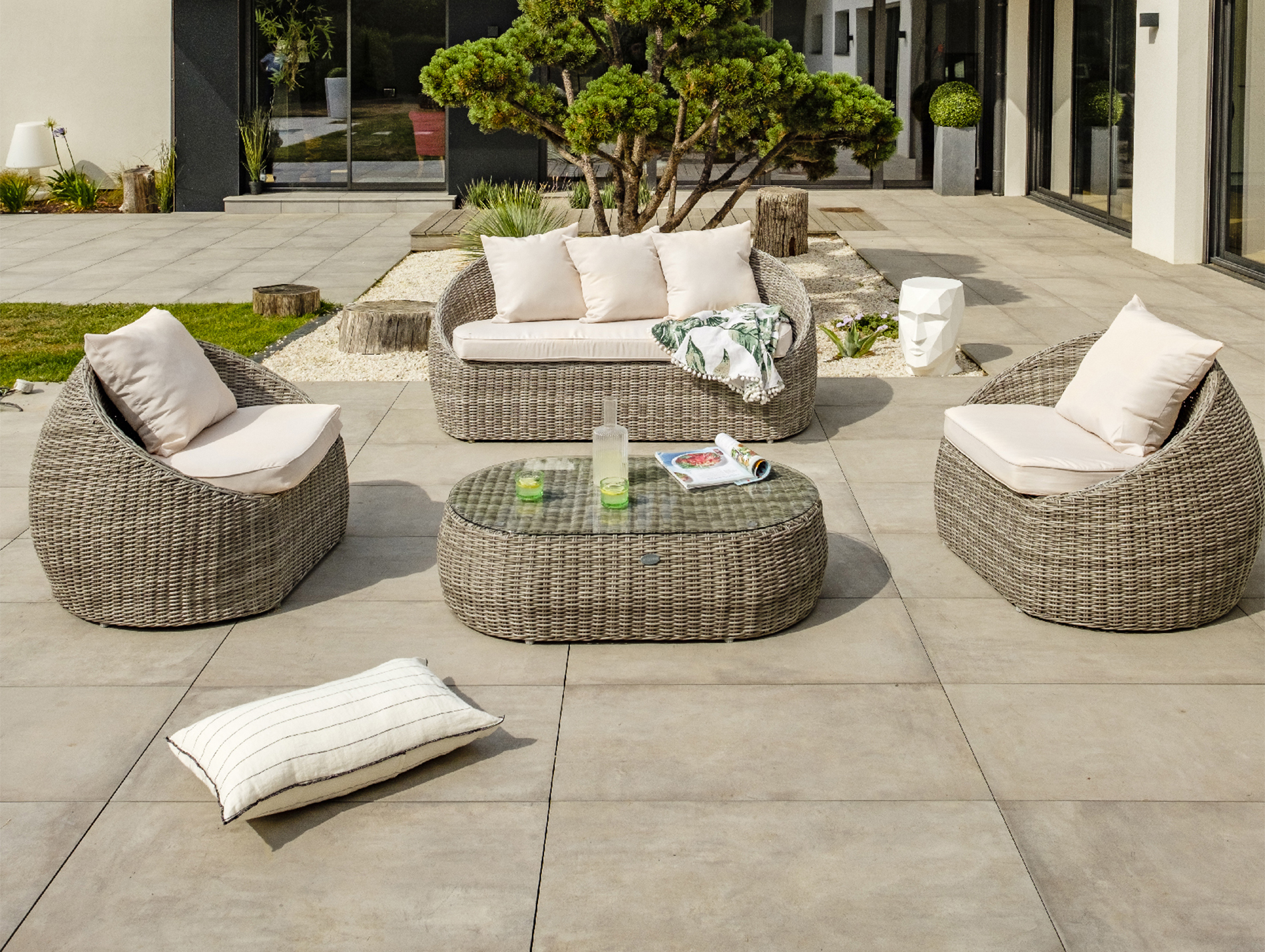Salon de jardin bas en résine DCB GARDEN Isa 5 places gris